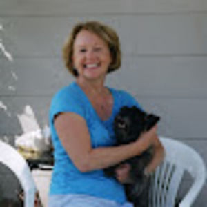 Meet your Posher, Cynthia